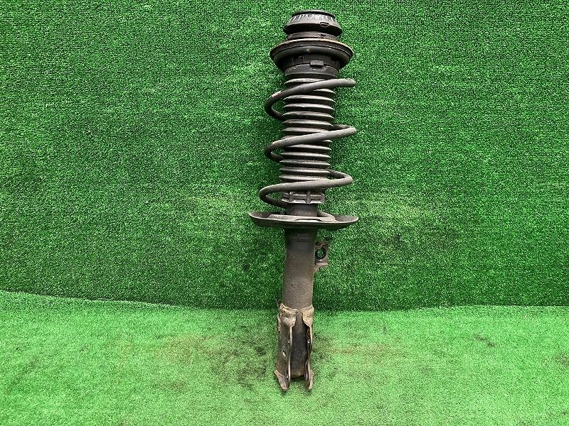 ヤリス MXPH15 右フロントストラット ハイブリッドG 4WD J0943-14702 48510-K0060 3T3