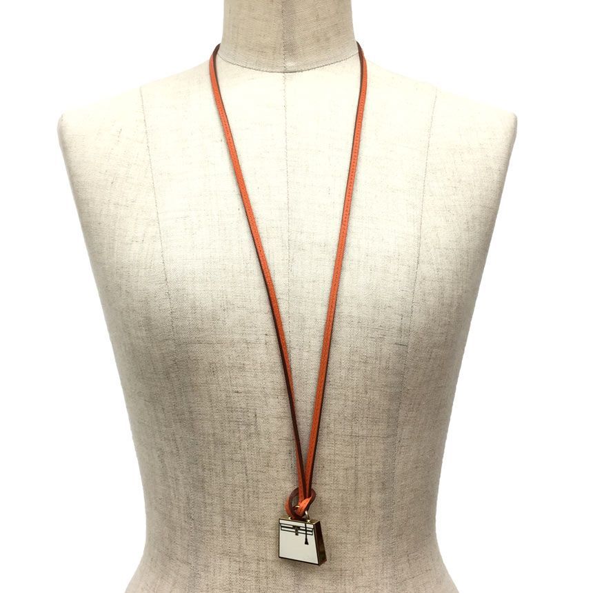 エルメス　ペンダントトップ　キュリオジテ　ラキュ　ケリー　787 HERMES エルメス キュリオジテ ネックレス ケリー キュリオシー