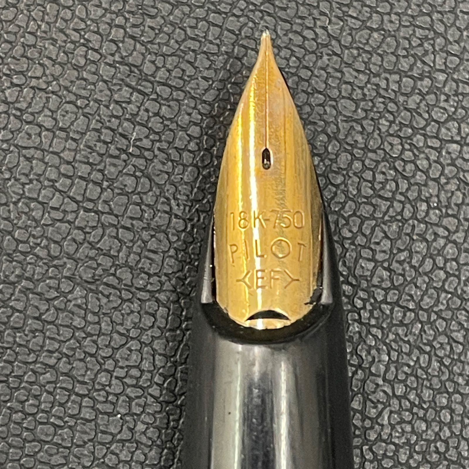 美品】パイロット 万年筆 エリート EF 極細 黒 18k - メルカリ