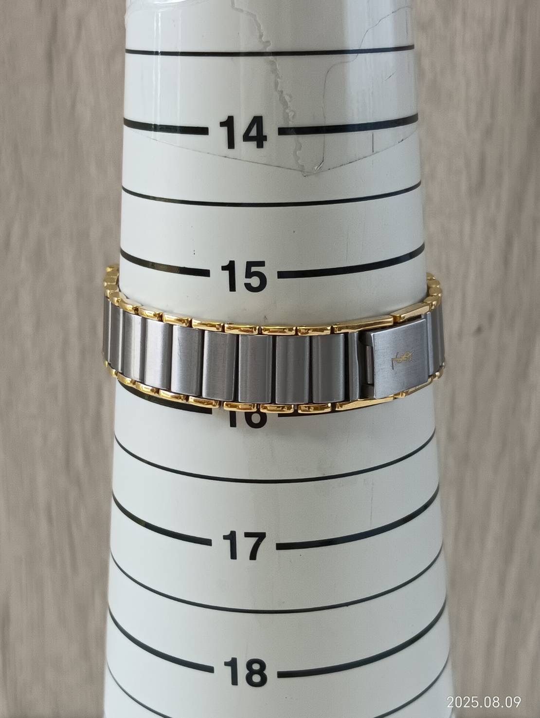 中古品】 Yves Saint Laurentイヴサンローラン YSL 腕時計 クオーツ  