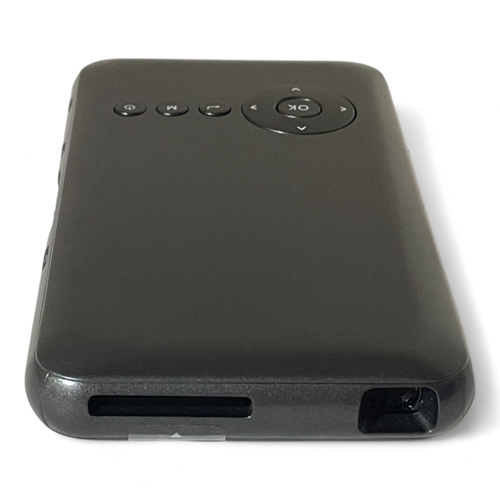 ▲ カベーニKABĒNI UENO-mono スマホサイズ プロジェクター T89AQ ジェットブラック 1100-1699 スマホ型プロジェクター KABENI（カベーニ） ブラック T89AQ｜の