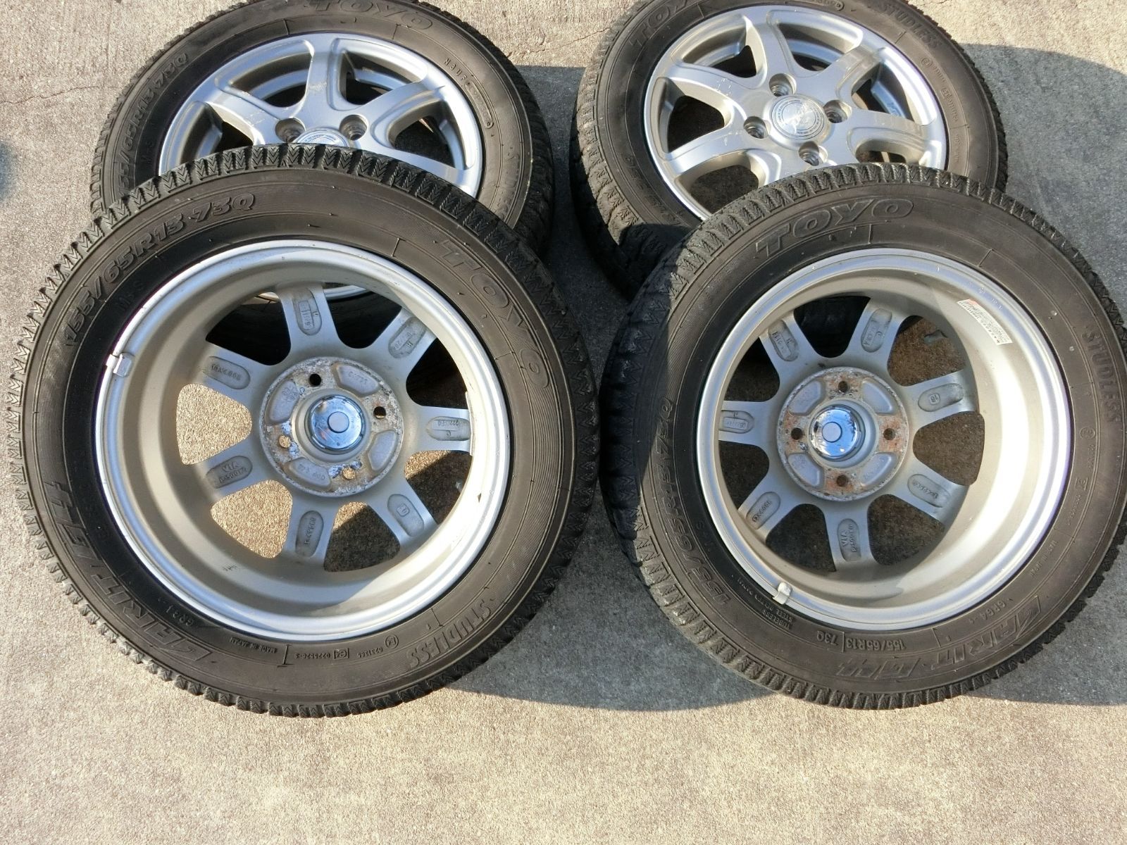 Joker アルミホイルセット　155/65R13 スタッドレス4本 バリ溝 Joker アルミホイルセット 155/65R13 スタッドレス4本 バリ溝 バリ溝