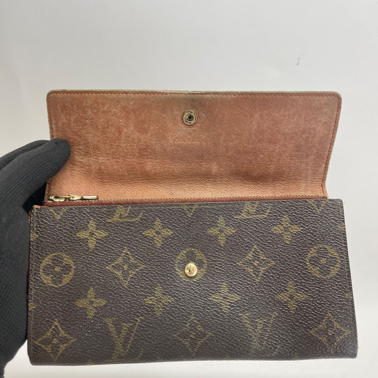 2334 LOUIS VUITTON ルイヴィトン モノグラム 長財布