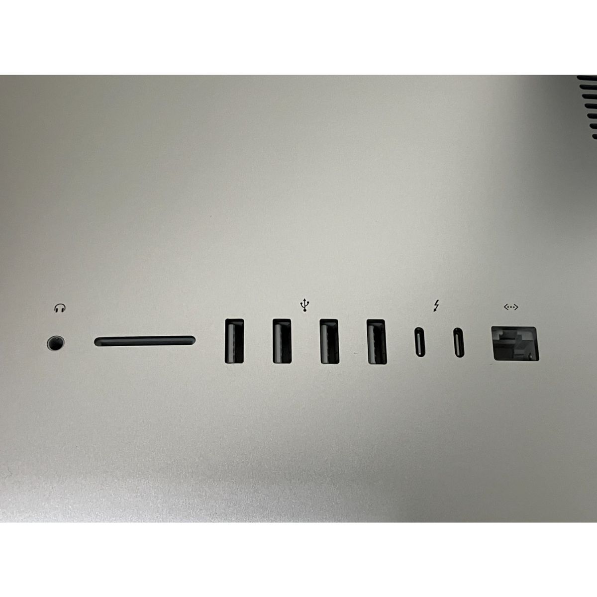 シルバー Monterey