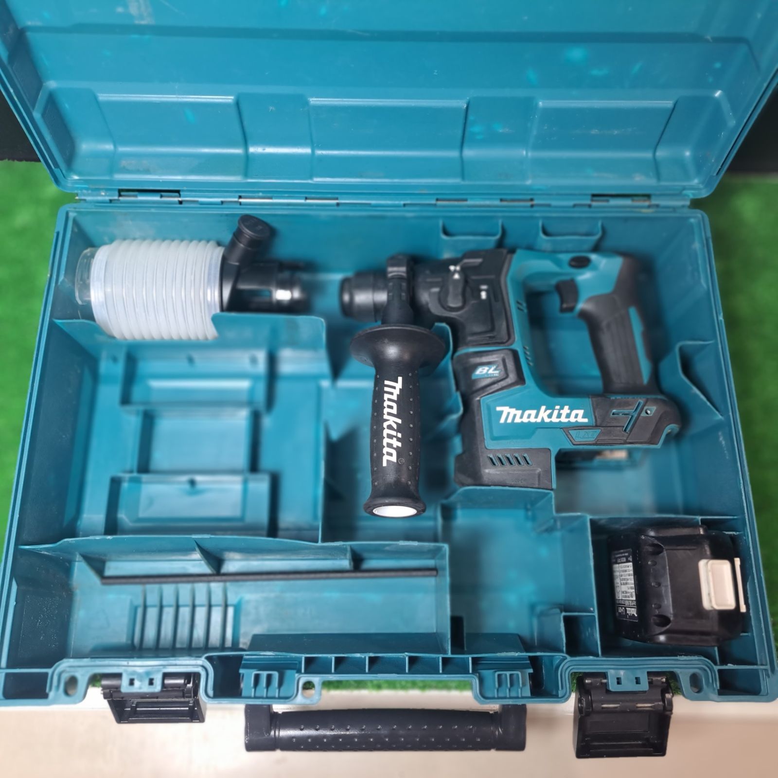マキタ makita コードレスハンマドリル HR171DZK 18V6.0Ahバッテリー付き 岩槻店