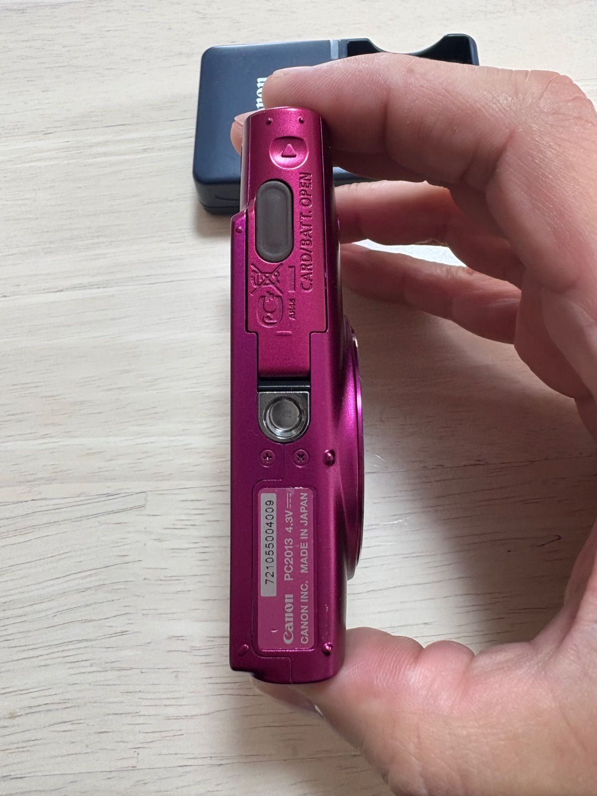 Canon IXY 620F ピンク デジタルカメラ 超美品 IXY 620F ピンク M666