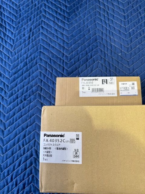 本体 FA40352C