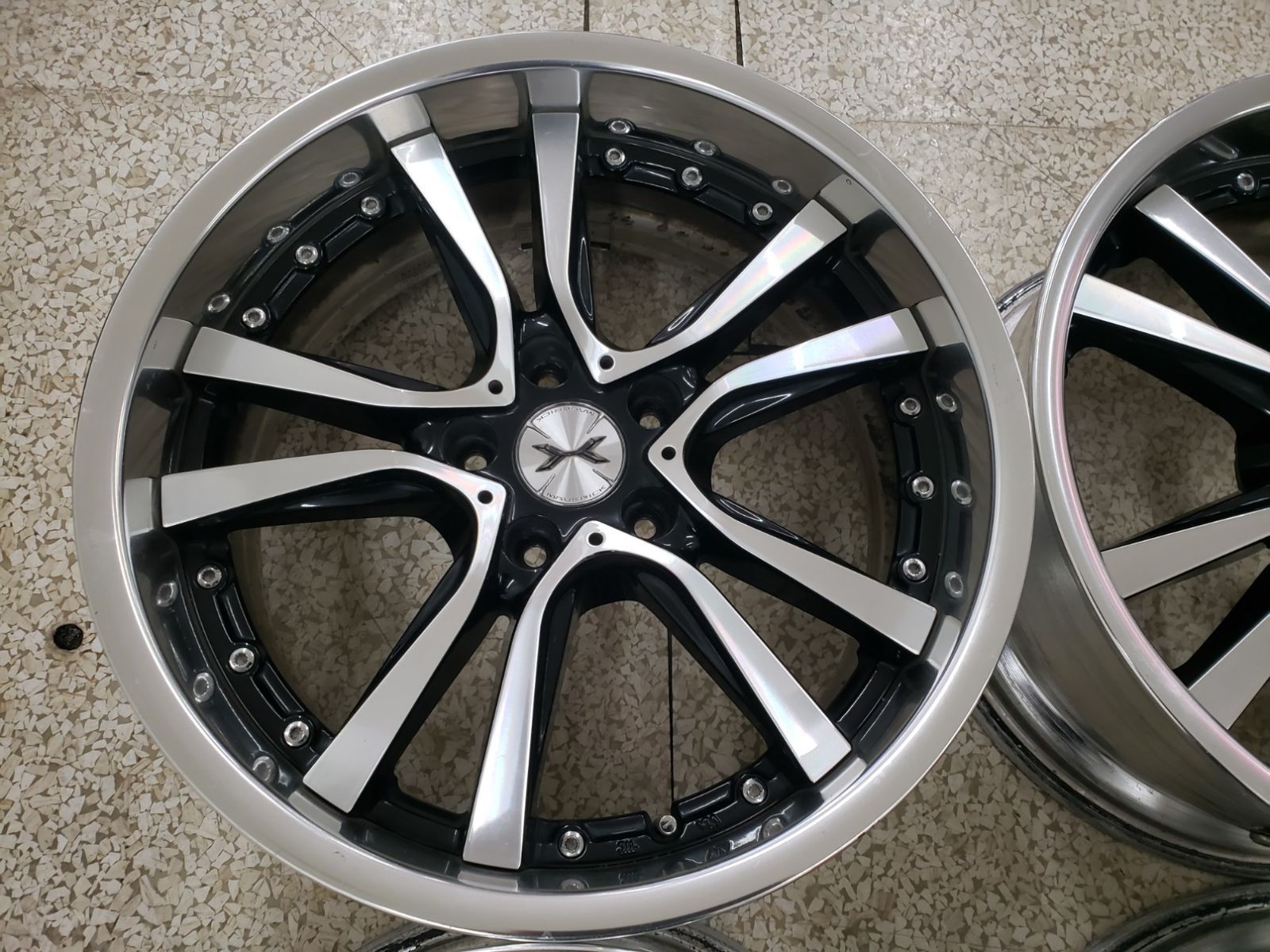 新作大登場！ ◎傷少 深リム ツライチ WEDS マーベリック 405S 18in 8J 42 30 114|3|5H クラウン アルファード アテンザ レヴォーグ USDM ヘラフラ