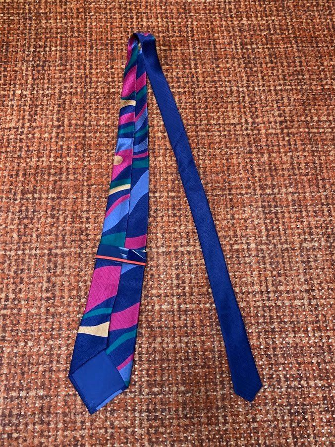 ☆ 岡本太郎 ネクタイ 未使用 タグ付き silk ③ - メルカリ