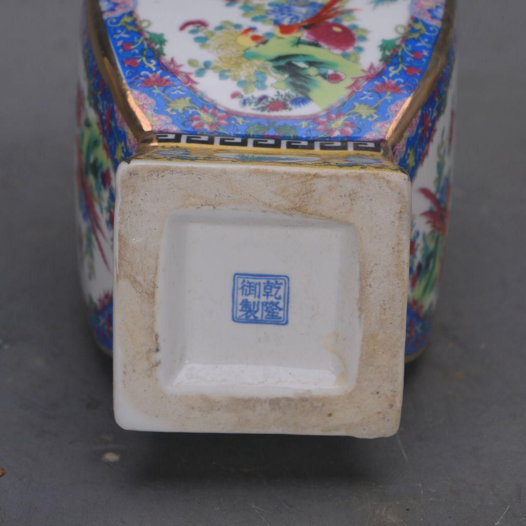 清乾隆琺瑯彩窓花鳥四方瓶 景徳鎮 陶磁器 装飾品 現代工芸品