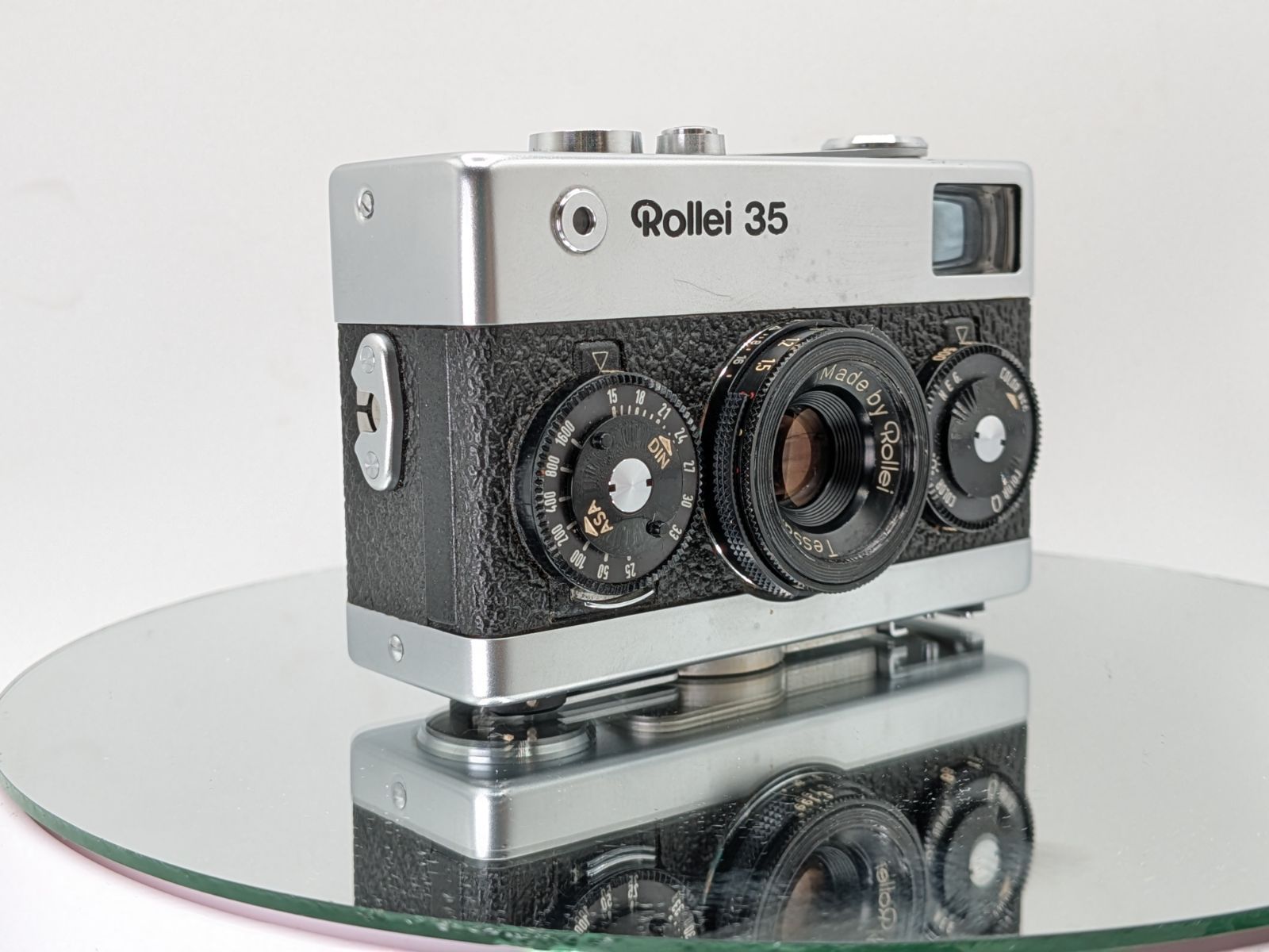 フィルムカメラ