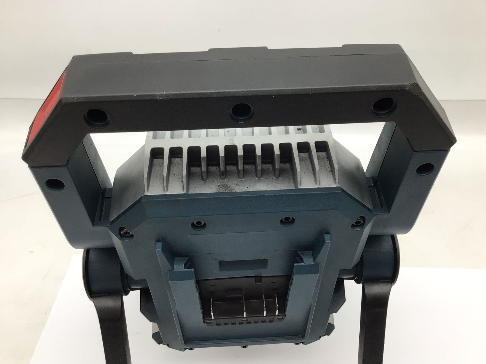 ボッシュ(BOSCH) 14V・18Vコードレス投光器 GLI -1900 | Bosch Professional(ボッシュ) 14V・18V コードレス投光器