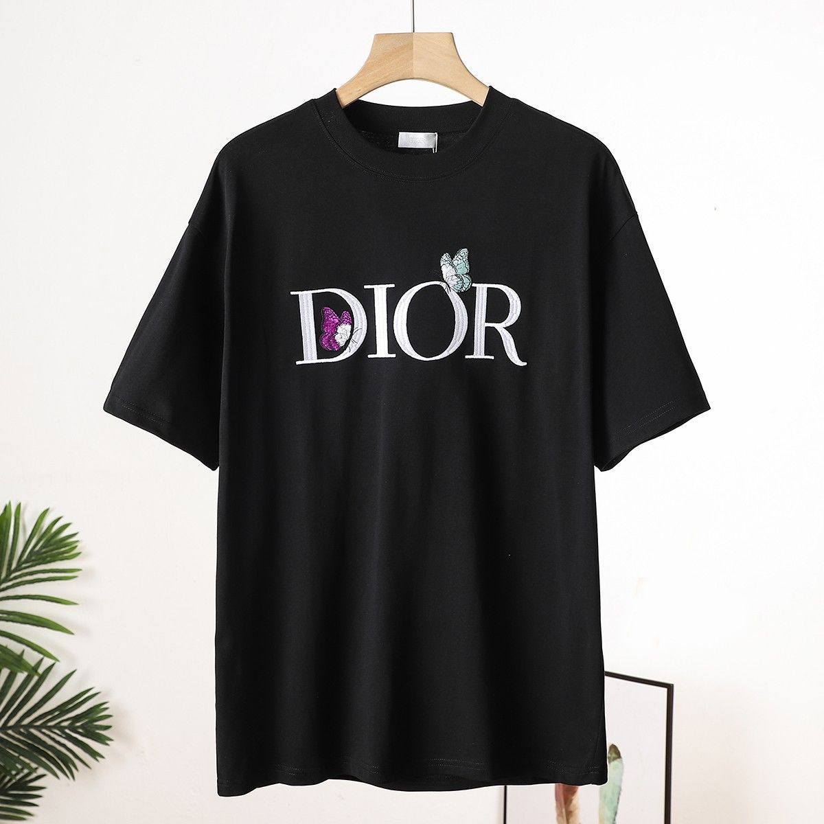 DIORシート立体圧印ラウンドネック半袖Tシャツ