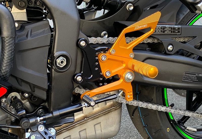 NINJA ZX-25R ZX-4R SE ストリート用 バックステップ 金 クイック