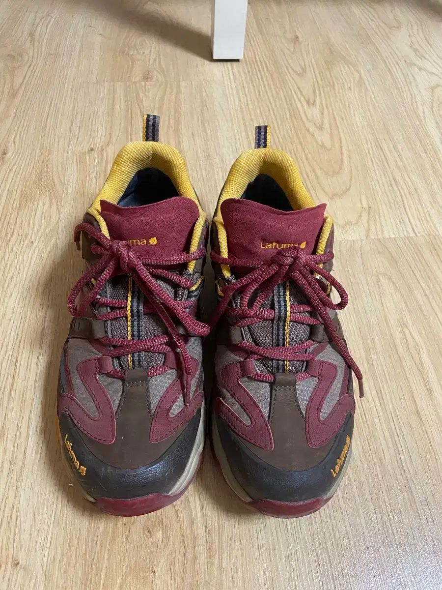 LAFUMA 登山靴 250 ユニセックス