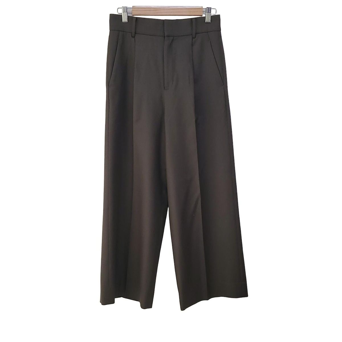 ebure(エブール) パンツ サイズ36 S レディース美品 - カーキ