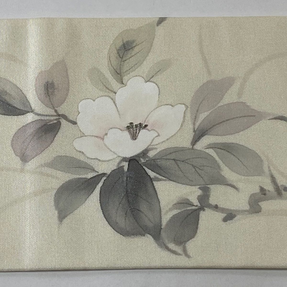 未使用品 名古屋帯 博多織 枝花 唐草花 クリーム くすみ紫 3m57cm正絹 Kisste 博多帯 名古屋帯 正絹 博多名古屋帯 新品 八寸名古屋帯
