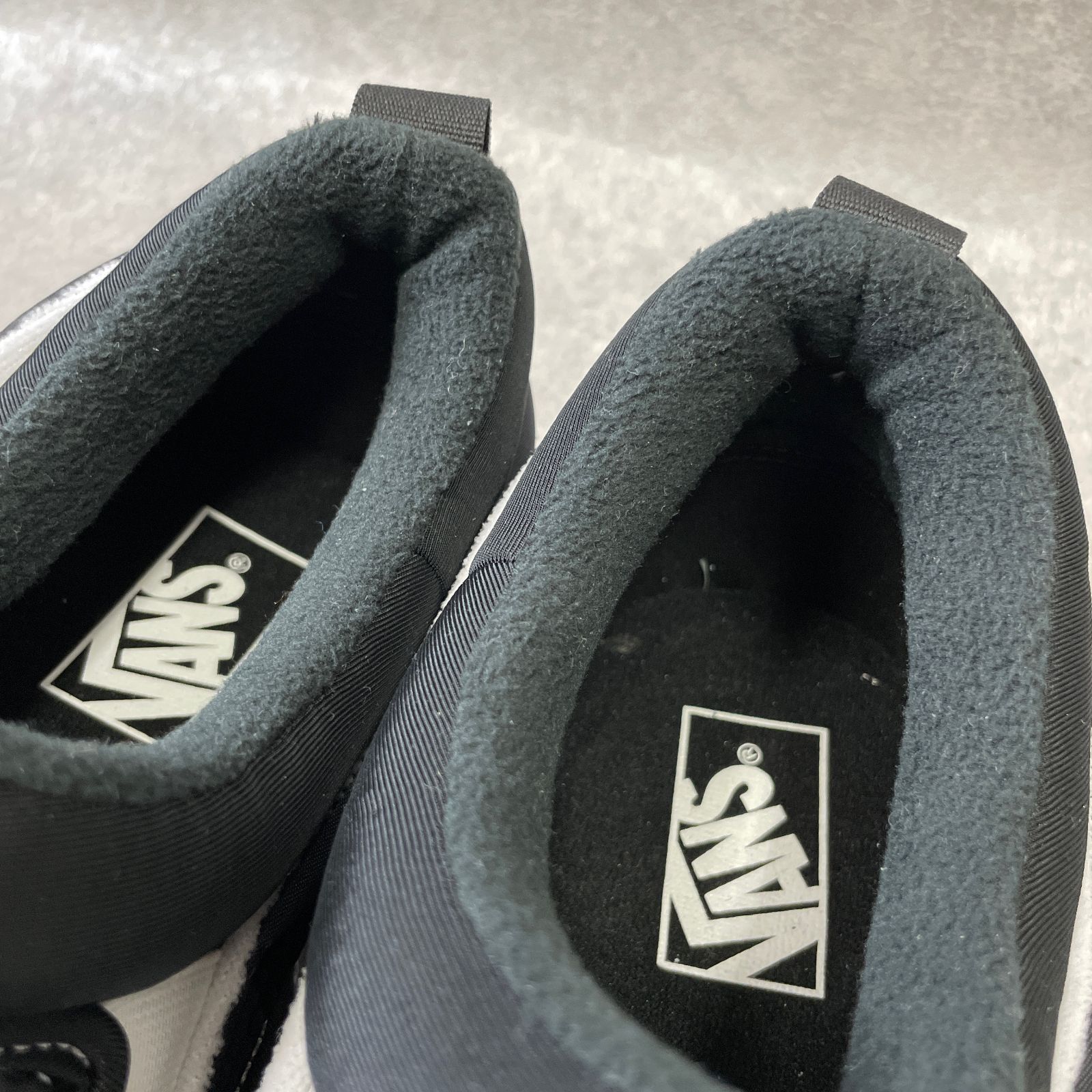 美品 VANS SLIP-ON MID バンズ スリッポン ミッド VN0009QUBA2 US9.5 