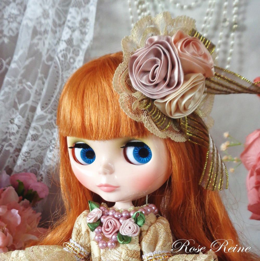 ローゼンレーヌ王妃 ラグシュアリーハニーゴールドの豪華ボリュームフリルドールドレス