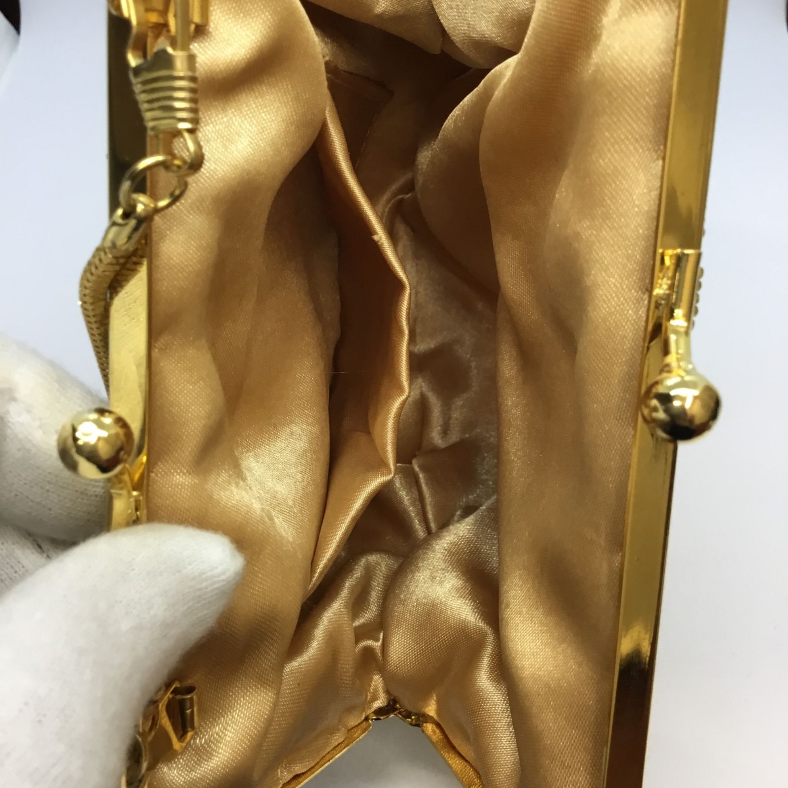 極美品 ビーズバッグ　大きめ バラ　ゴールド　両面 ハンドバッグ　昭和レトロ ビーズ バッグ ショルダーバッグ カラー：ゴールド – リサイクル