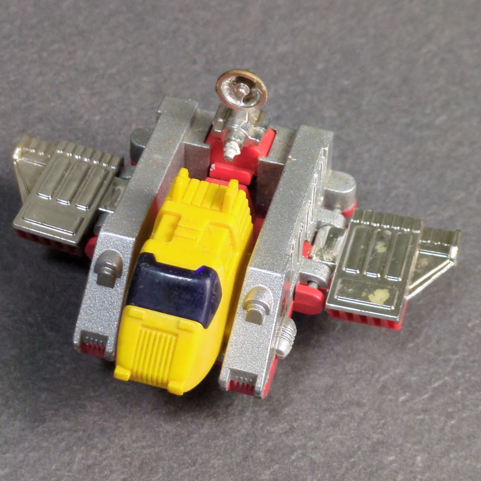 未使用　恐竜戦隊コセイドン　旧TOMY トミー　円谷プロ　コセイドン号 トミー TOMY 恐竜戦隊コセイドン 当時物 合金 コセイドン号