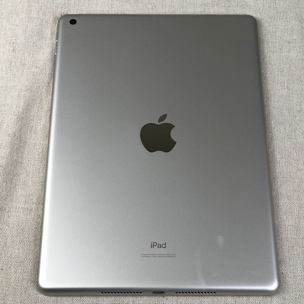 ◆ジャンク品・本体のみ◆Apple iPad 第7世代 本体のみ Wi-Fiモデル 32GB Silver（A2197）★バッテリー異常/TL-JUNK-250283（001313）VRB