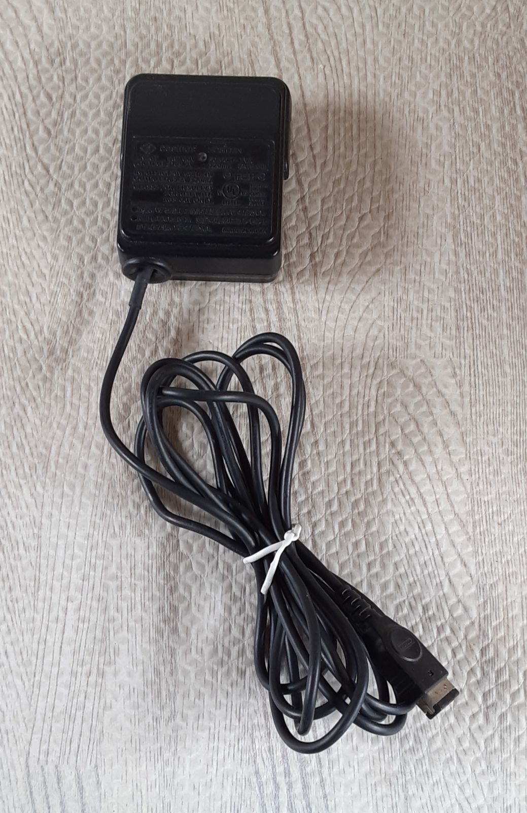 ゲームボーイアドバンス SP ACアダプター AGS-002 JPN USA