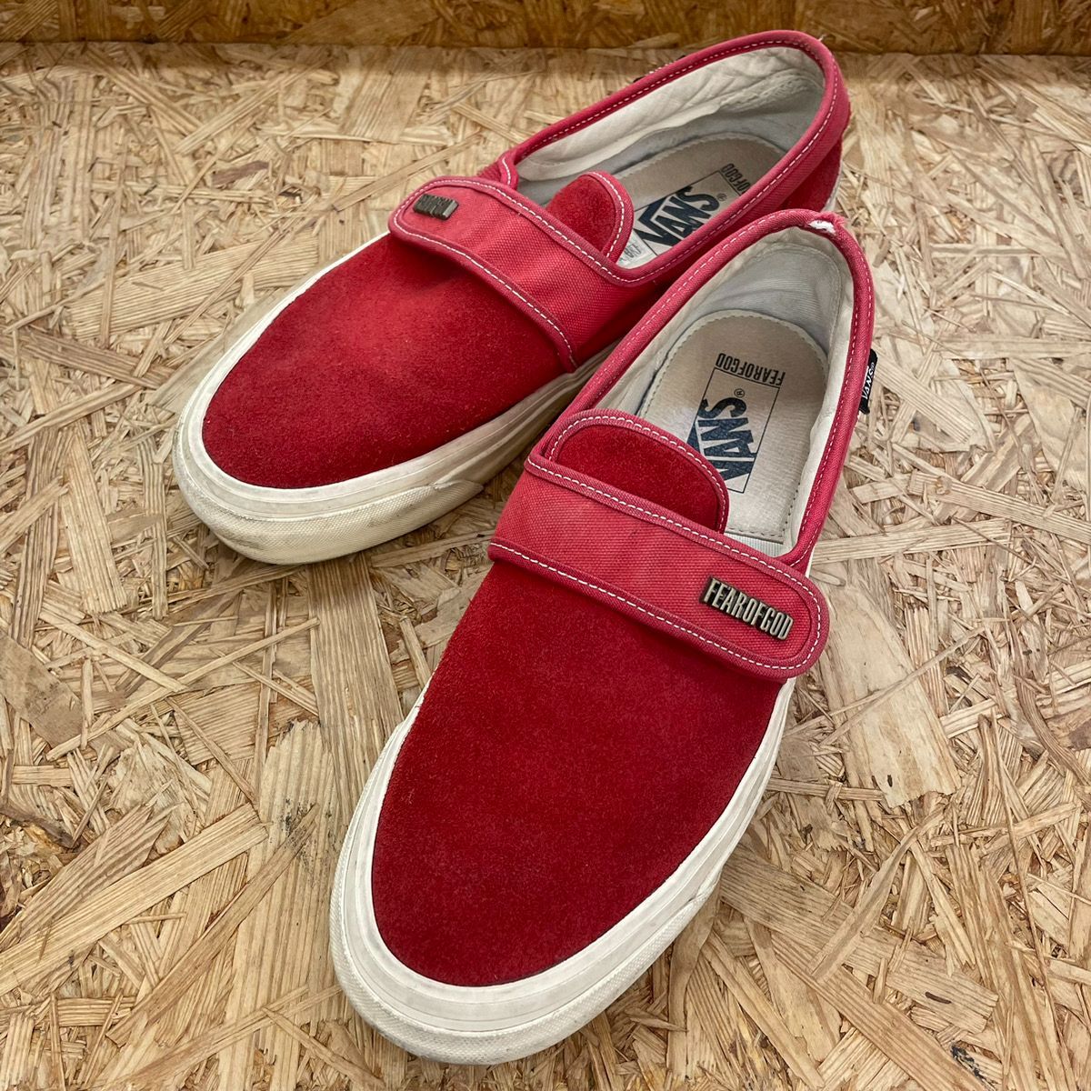 Fog red vans sale