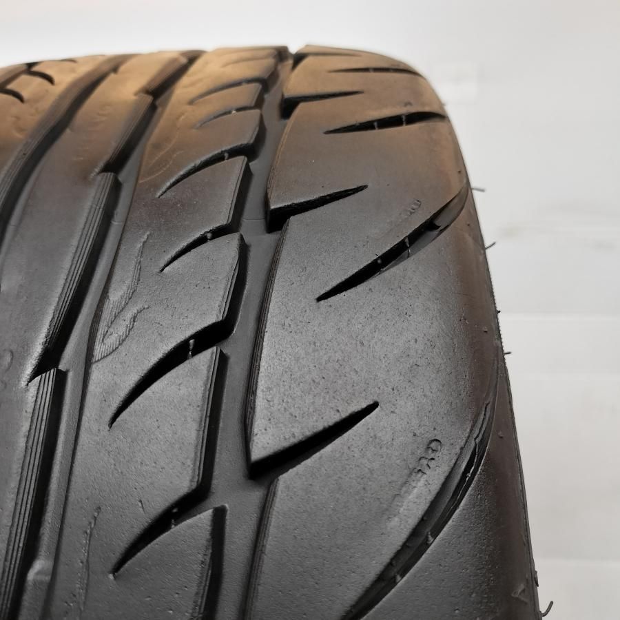 ◇配送先指定あり◇ ＜訳アリ特価！ ノーマルタイヤ 1本＞ 225/40ZR18