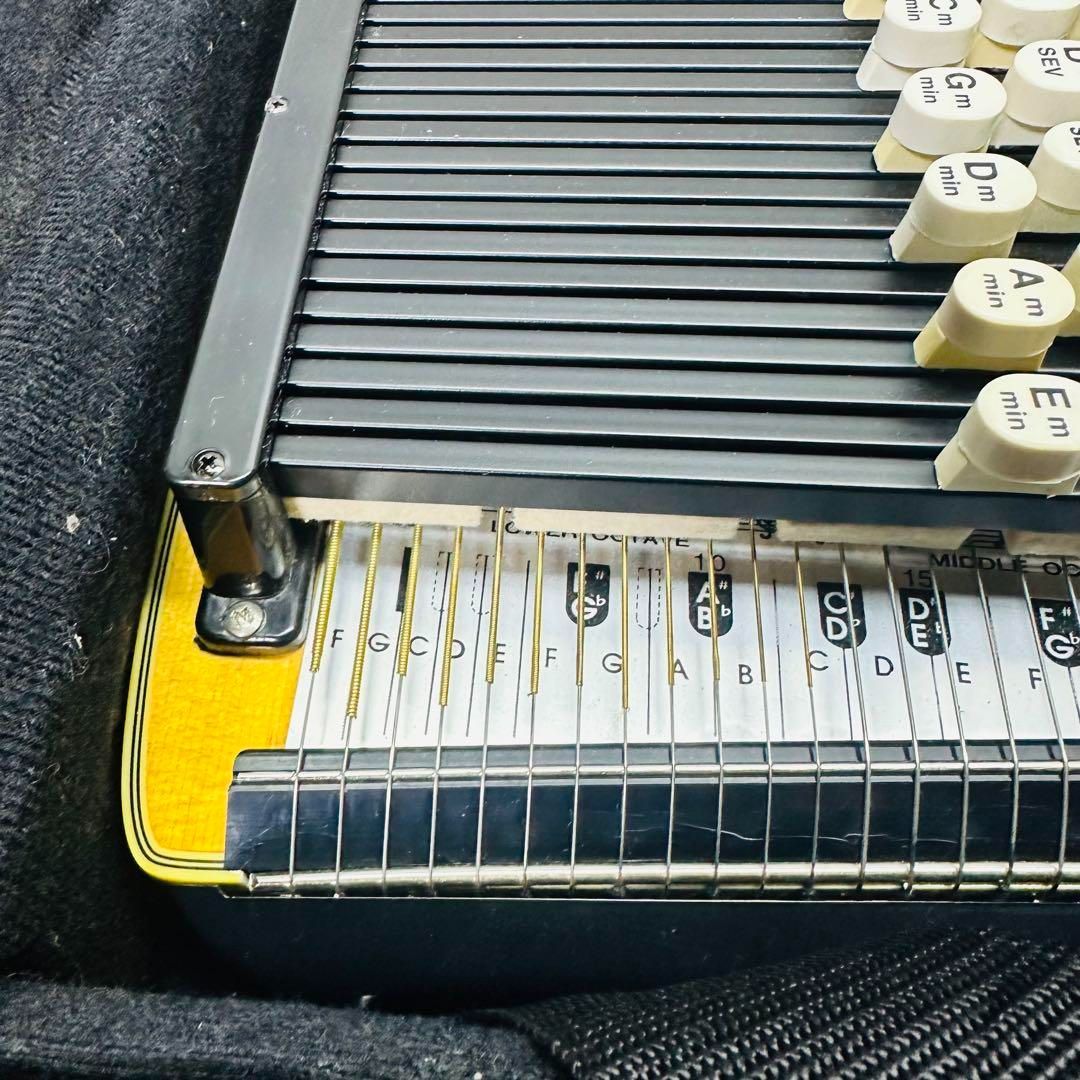 ハードケース付き ブラントン