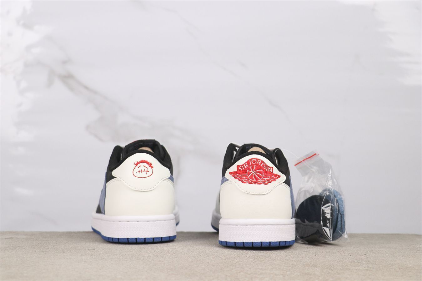 Travis Scott x Air Jordan 1 Low OG AJ1 DM7866-040 - メルカリ