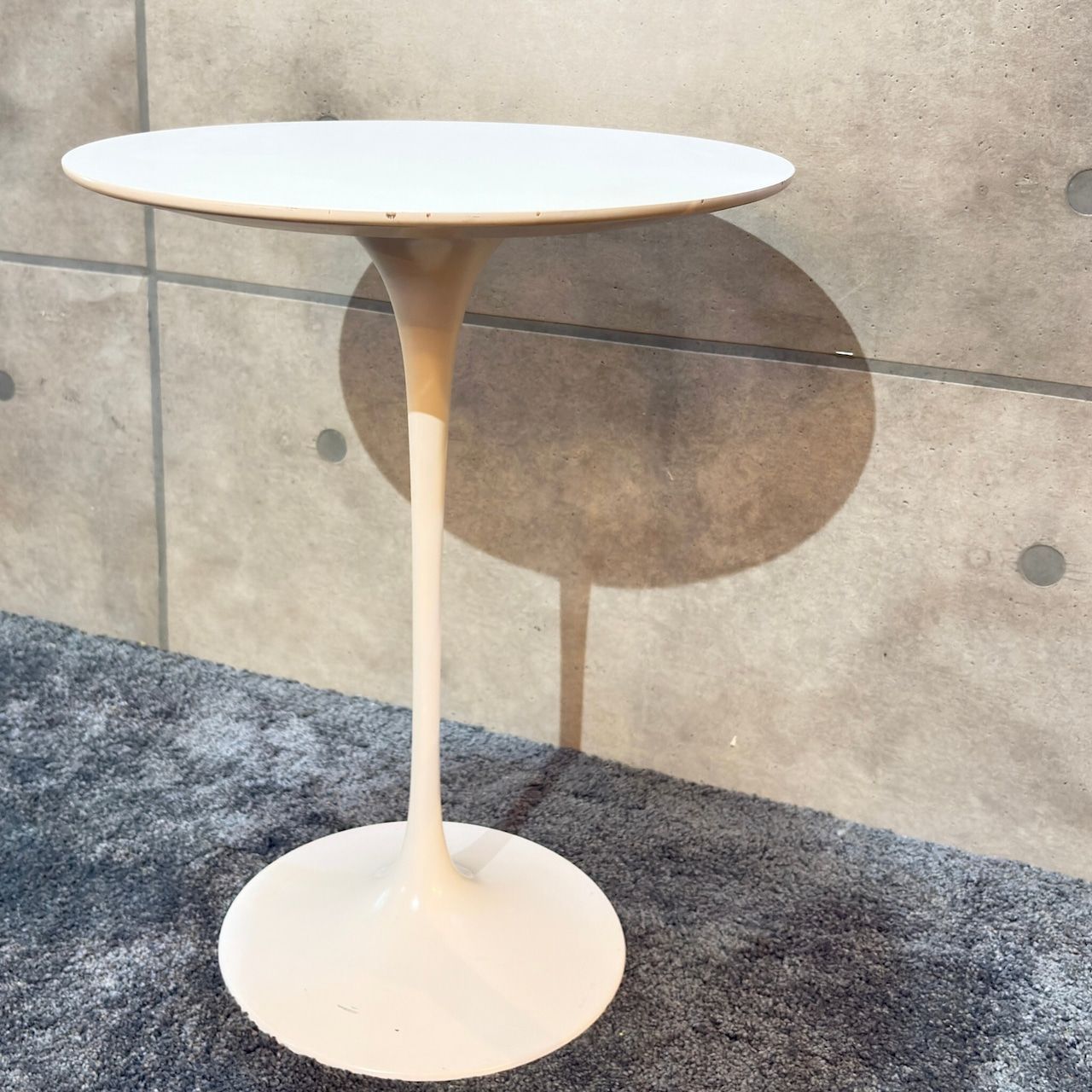 Knoll チューリップ サイドテーブル | 正規品 2015年製 | φ41cm ホワイト