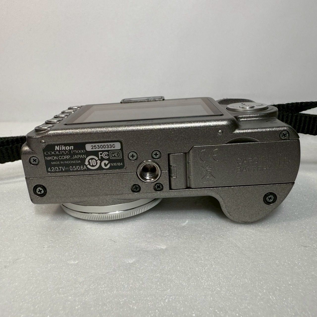 Nikon Coolpix P5000 シルバー デジタルカメラ｜D713 ☆良品☆ ニコン Nikon COOLPIX P5000 シルバー コンパクトデジタル