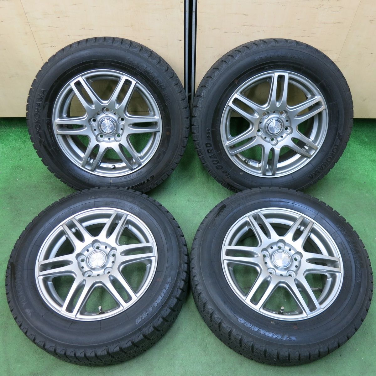 [送料無料] バリ溝！9分スタッドレス 195/65R15 ヨコハマ アイスガード iG20 LAYCEA レイシア 15インチ PCD114.3/5H5013005SYス
