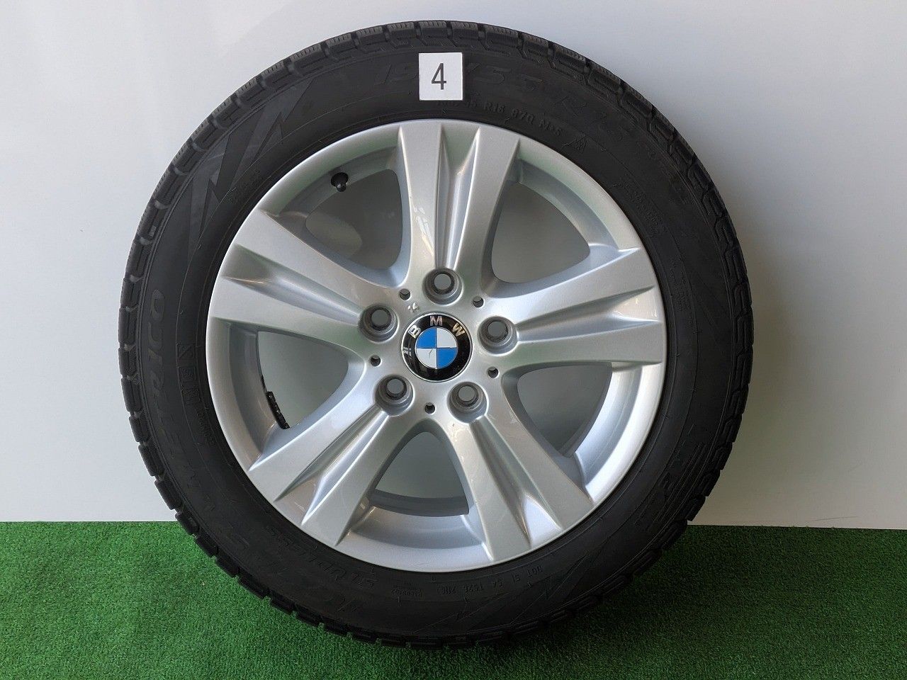 □BMW 1シリーズ純正16インチアルミホイール □195/55R16 □16
