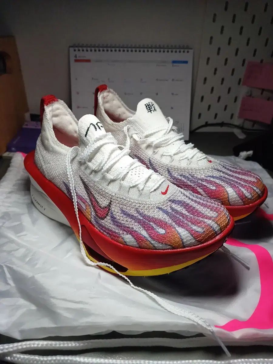 NIKE(ナイキ) アルファフライ 3 駅伝 270 出品 NIKE(ナイキ) アルファ