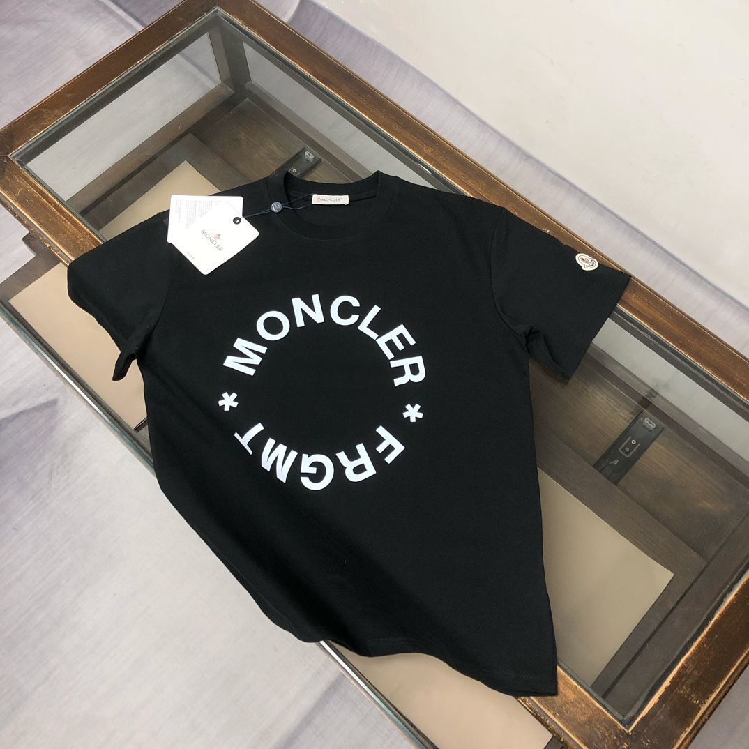 25SS 新作 MONCLER 刺繍ロゴコットンTシャツ 直営店] 安心送料関税込! MONCLER 25SS ロゴ付コットンTシャツ