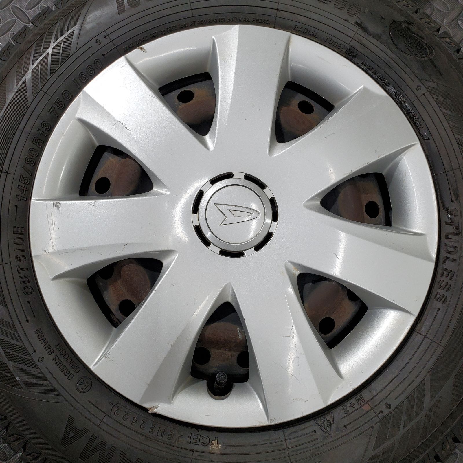 業界最安値に挑戦！！ 22年製 145 80R13 ヨコハマ アイスガードIG60 ダイハツ ミラ ムーヴ タント スタッドレスタイヤ 1054R