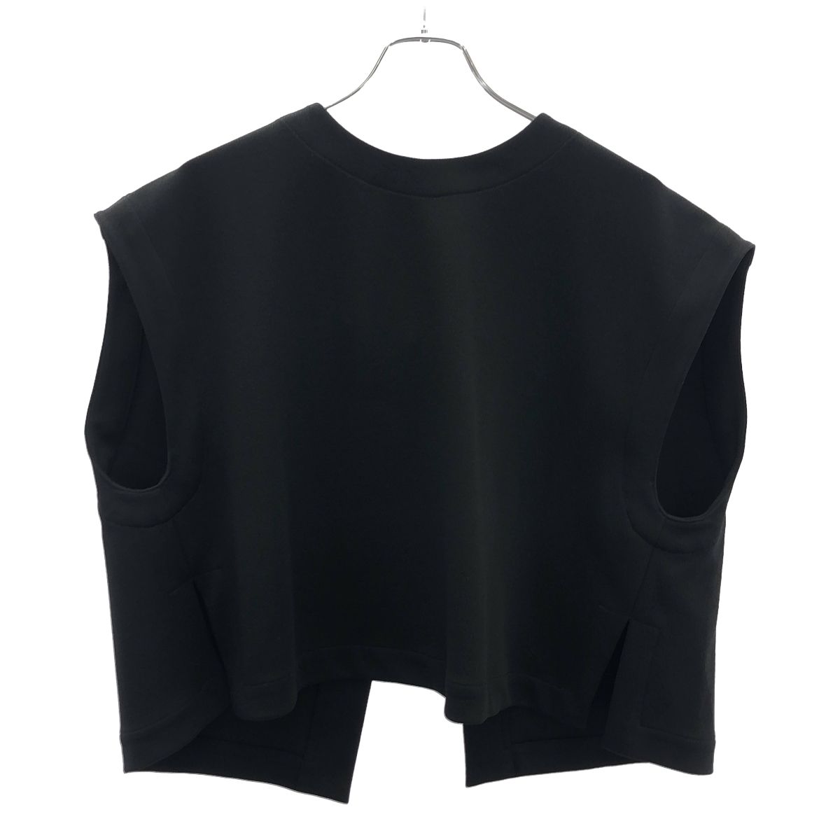 新品タグあり　BEARDSLEY ショートベスト 黒 ショートベスト（シャツ/ブラウス）｜BEARDSLEY（ビアズリー）の