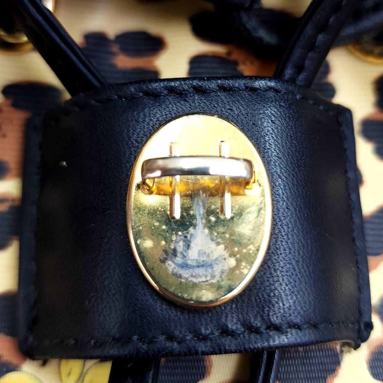GIANNI VERSACE ジャンニヴェルサーチ ミニリュック 総柄 イエロー 