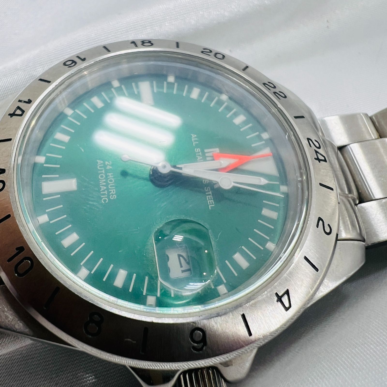 A【中古】MUSK ムスク MM-2110 メンズ腕時計 金属ベルト 文字盤緑 