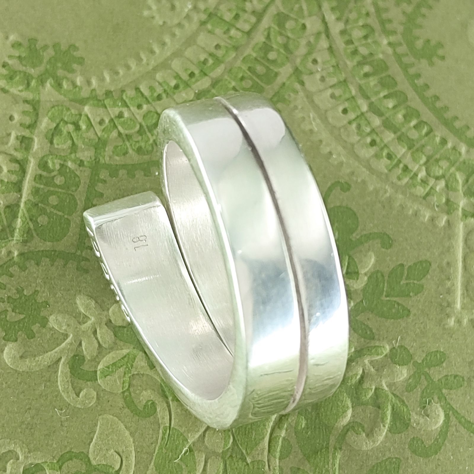 Gucci グッチ スパイラル スネーク リング 約17号 (内径18.4mm 
