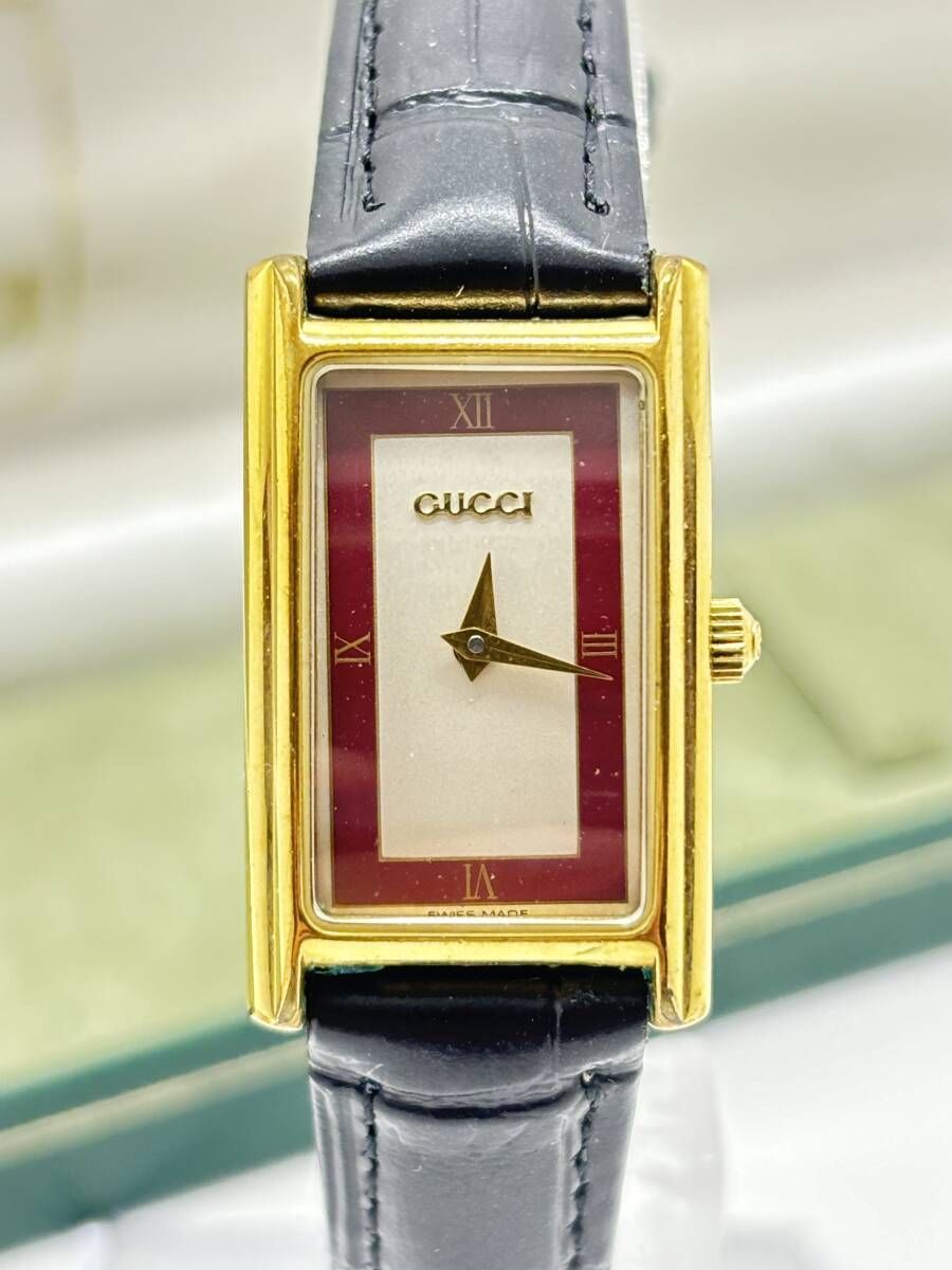 Exc+5 箱付] GUCCI 2600L マッドレッド クォーツ ゴールド レディース