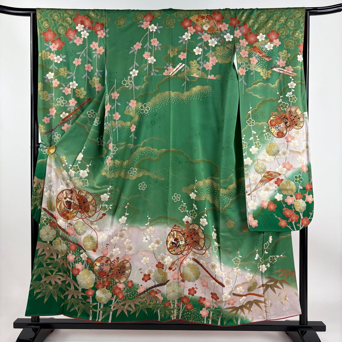 振袖 身長156-171cm 緑 正絹 20%OFFセール】 リサイクル着物 振袖 フルセット 正絹 裄71cm