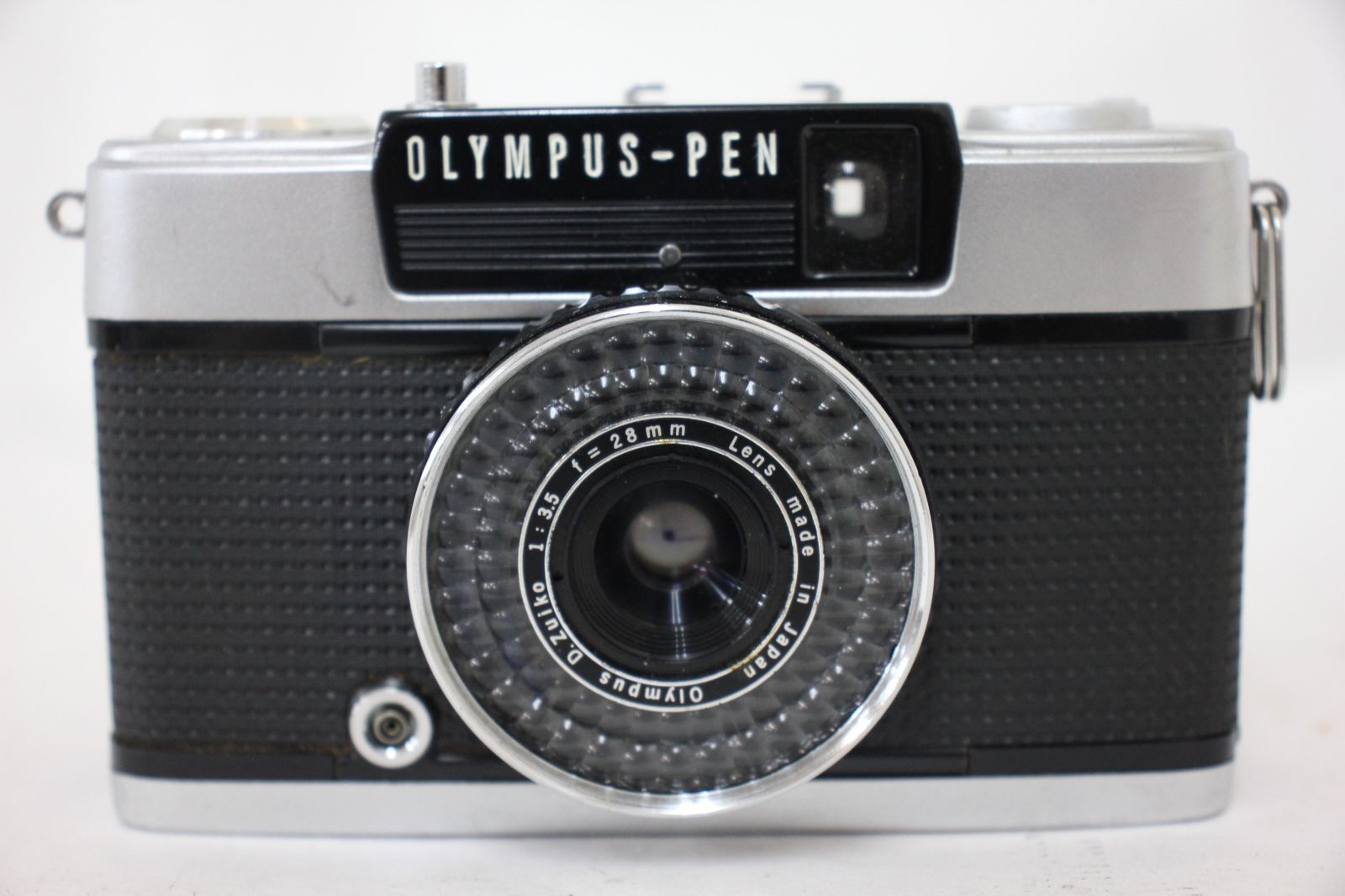 美品 オリンパス PEN EE-3 D.Zuiko 1:3.5 28mm カメラ オリンパス Olympus PEN EE-3 / D.Zuiko 28mm F3.5 – Natural