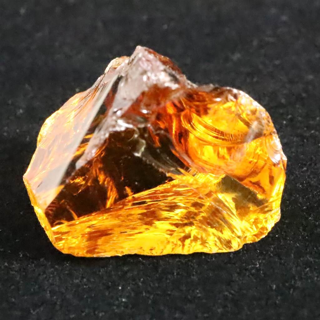 シエラネバダ産アンダラクリスタル　大きめ　アンバーブラウン シェラネバダ産アンダラクリスタル アンバー ブラウン 13.6g 【榎本