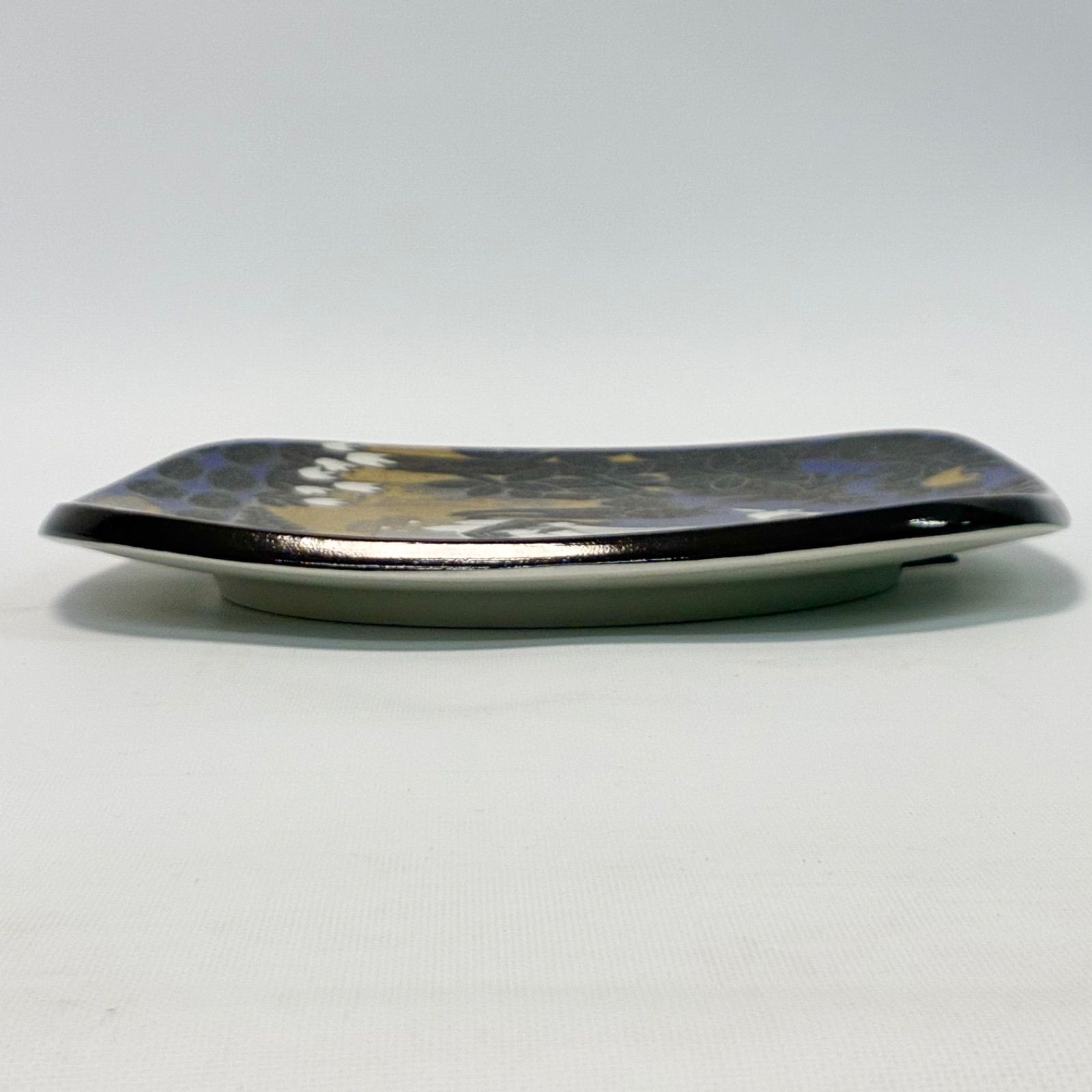 美品】ARABIA アラビア カレワラ イヤープレート 1999年 - メルカリ