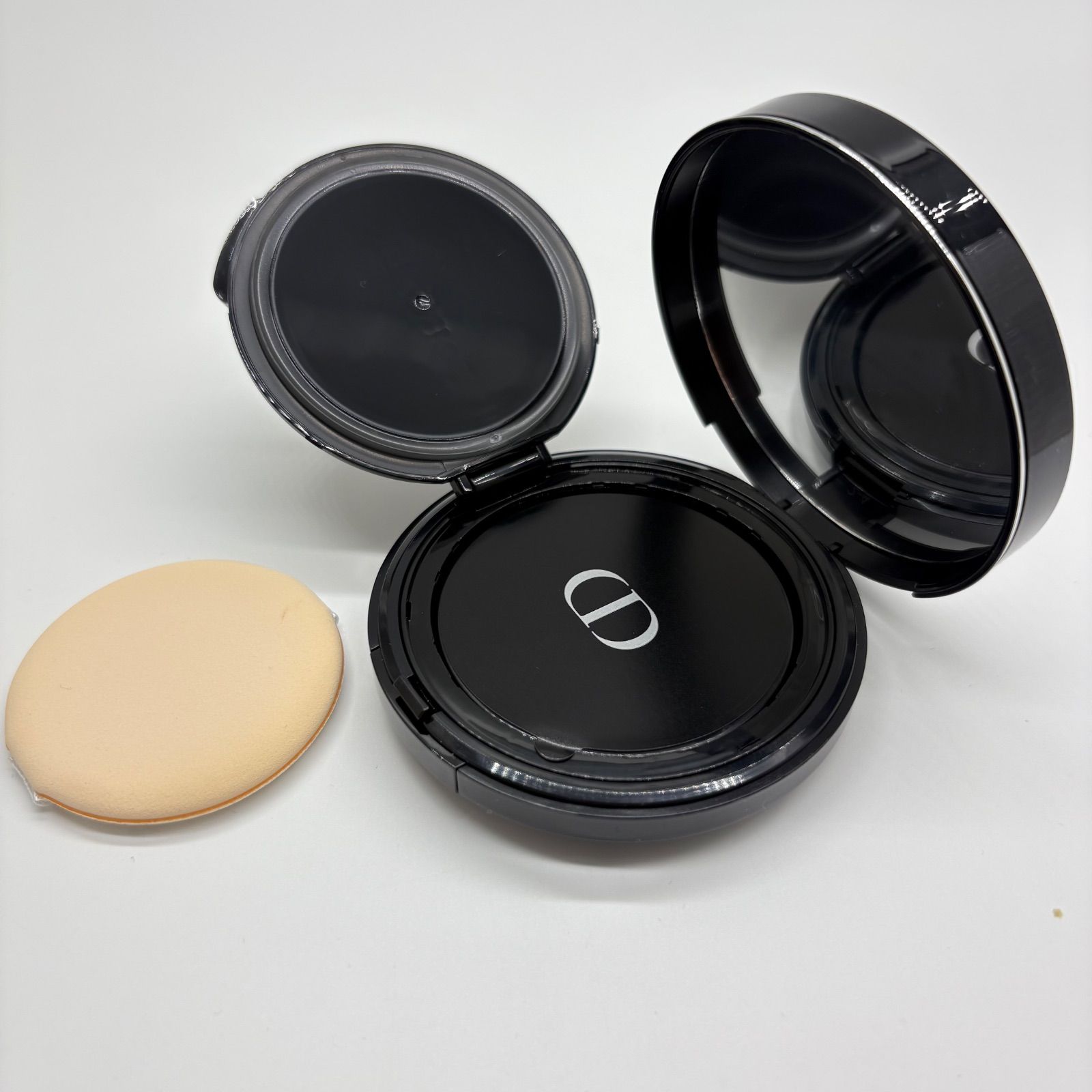 DIOR ディオール クッションファンデーション 00 ニュートラル