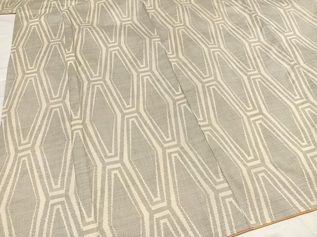 本場大島紬 白大島