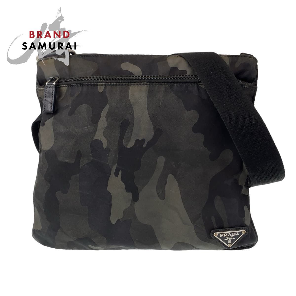 美品 PRADA プラダ テスート 三角ロゴプレート ブラック 黒 シルバー